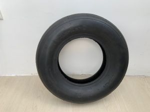 Tire Gravity Zero 4.80/4.00-8 Line pattern